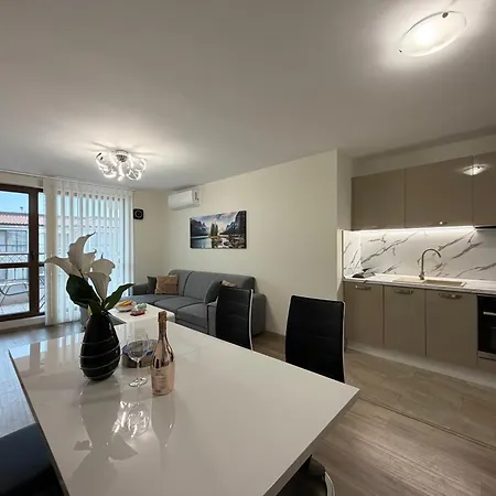 Daire Sea View 2 Bedroom - B-29-sarafovo *